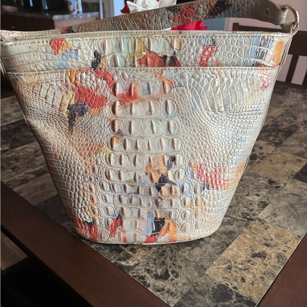 Elegant Multicolor Croc-Embossed Brahmin bag - Picture 2 of 5